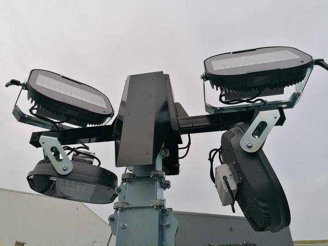 MAT D'ECLAIRAGE AUTONOME